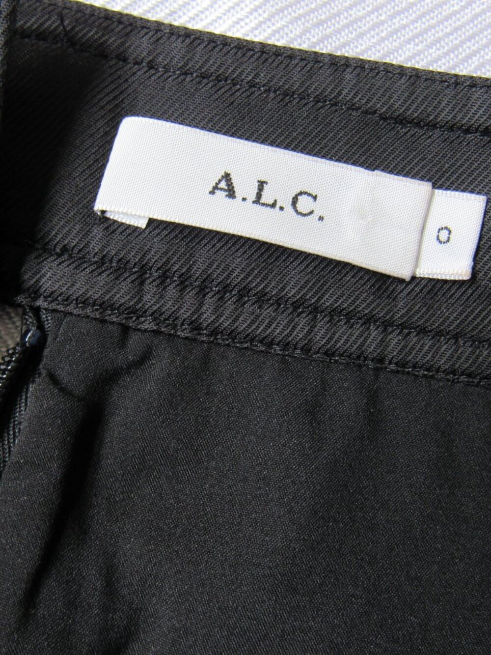 A.L.C. Viscose /Leather Mini Skirt, sz. 0 - Picture 4 of 7
